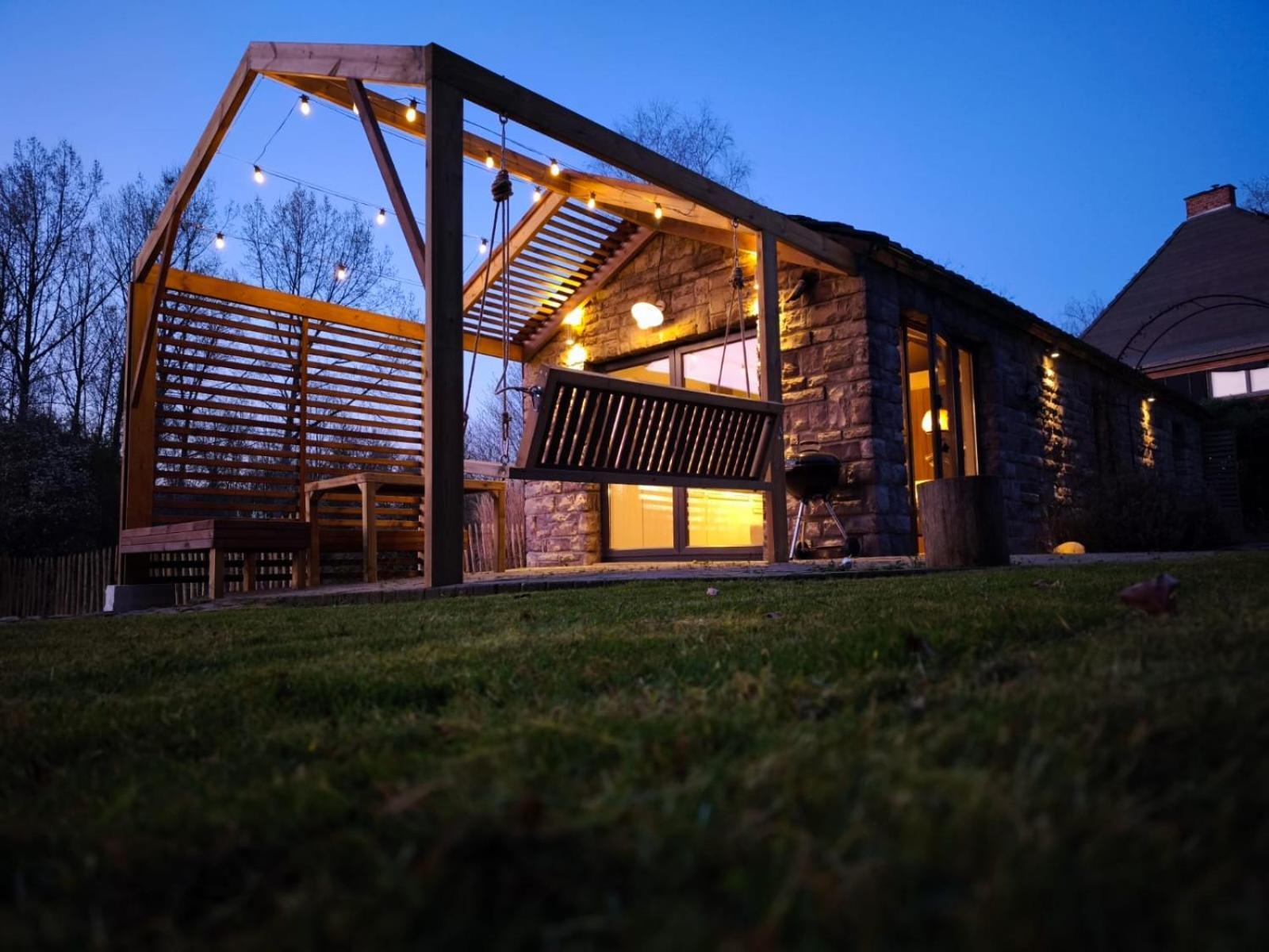 Out & Lodge Les Spirous Les Geronsarts Экстерьер фото